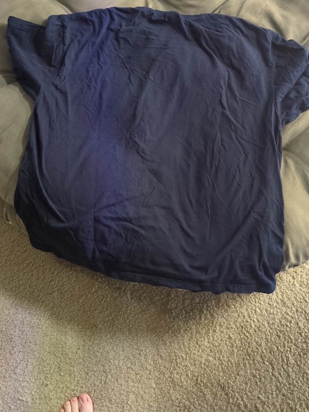 Gildan Navy Blue Wolf Pack Graphic Tee - Picture 3 of 4